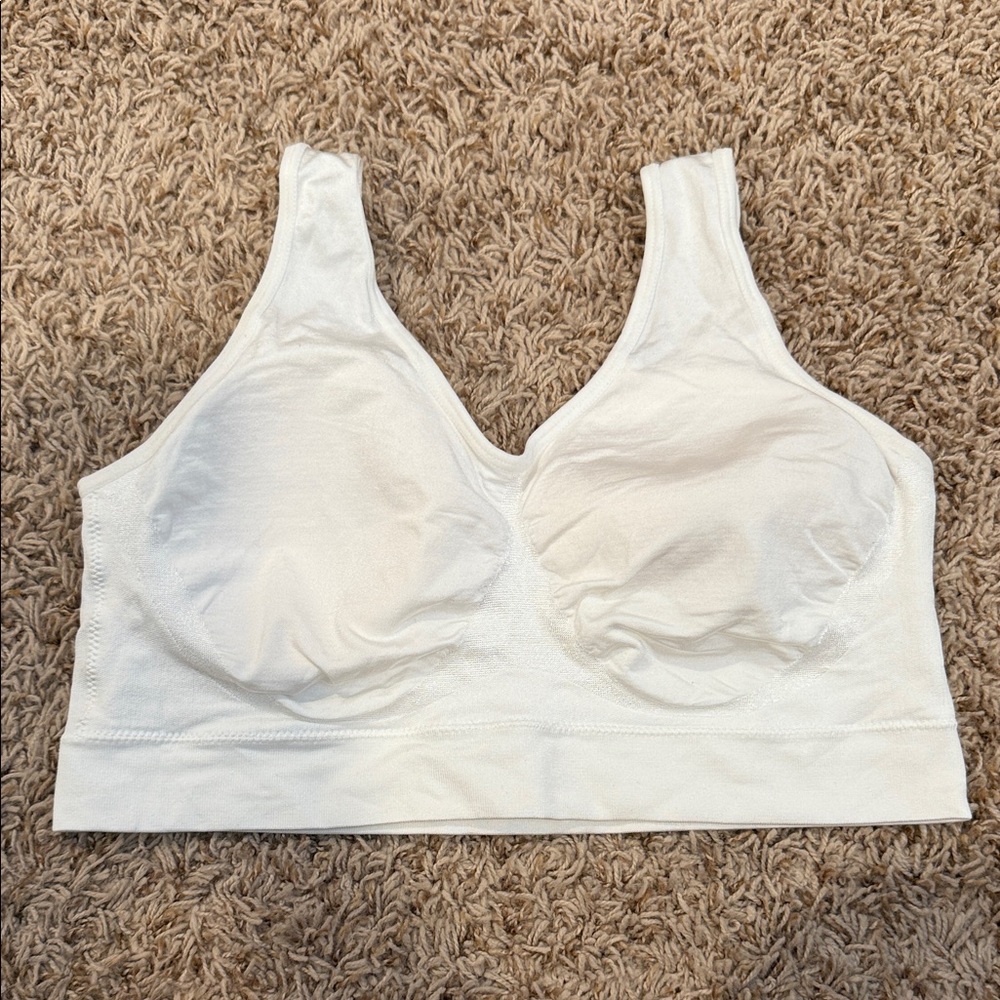Women's White Wireless Comfort Bra